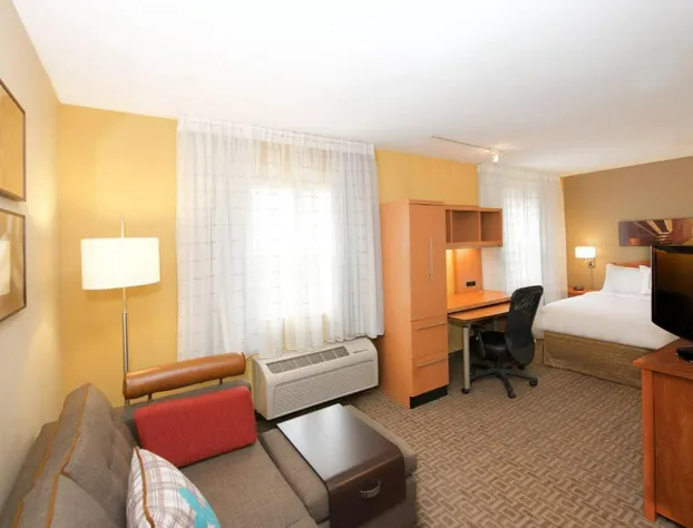 TownePlace Suites by Marriott Seattle Everett/Mukilteo hotel detail image 4