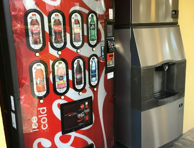 Days Inn by Wyndham Lamont/Monticello hotel detail image 3