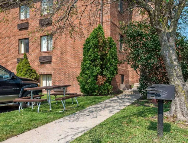 MainStay Suites Indianapolis Northwest - College Park hotel detail image 4