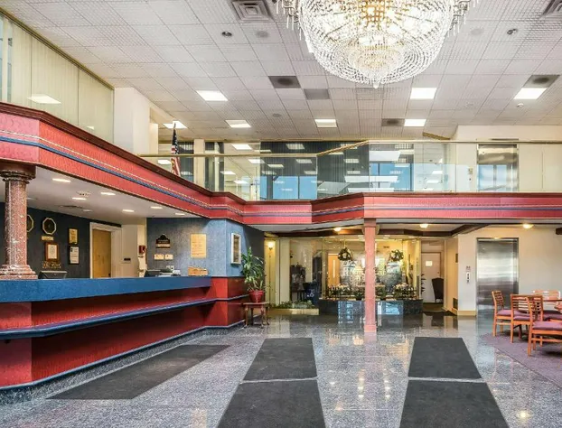 Quality Inn & Suites Albany Airport hotel detail image 4