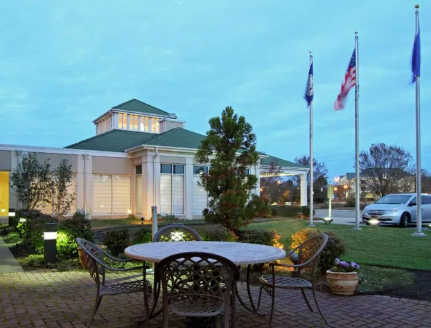 Homewood Suites by Hilton Chesapeake-Greenbrier hotel detail image 2