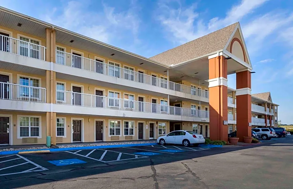 Extended Stay America Suites - Tulsa - Central hotel hero