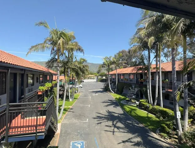 Garden Inn & Suites hotel detail image 2