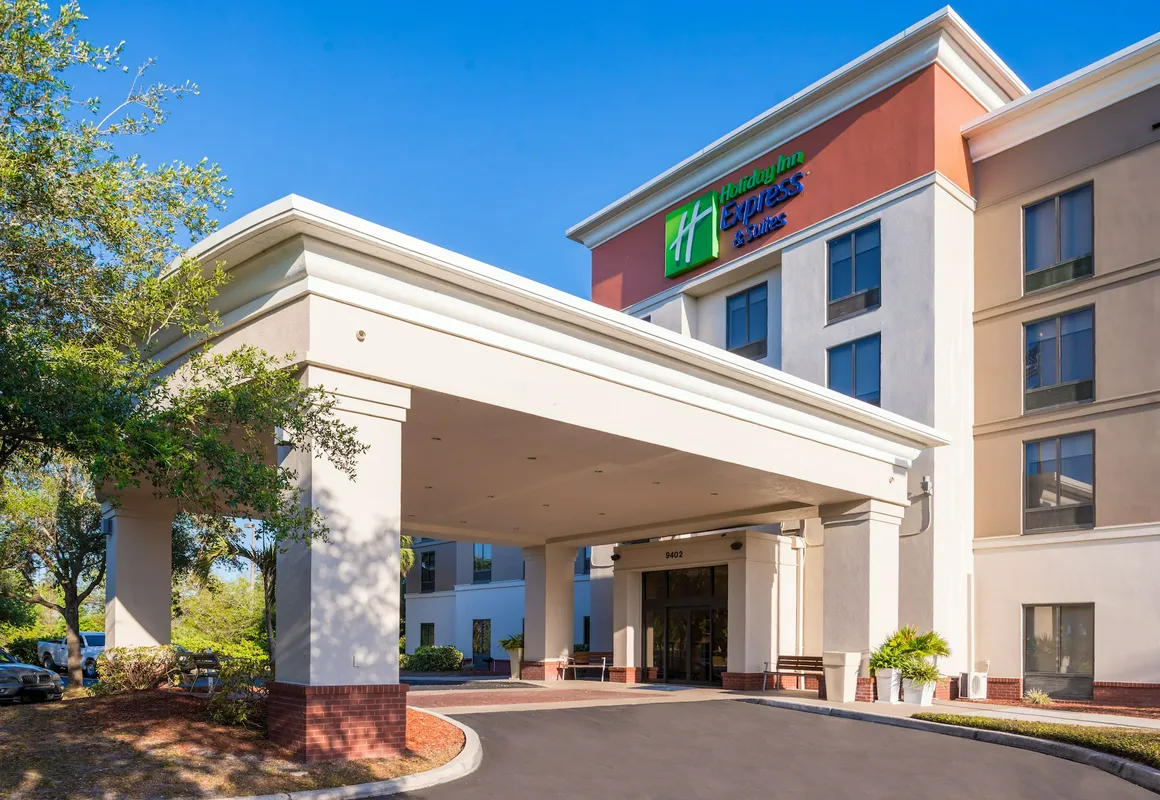 Holiday Inn Express Hotel & Suites Tampa-Anderson Rd/Veteran by IHG hotel hero