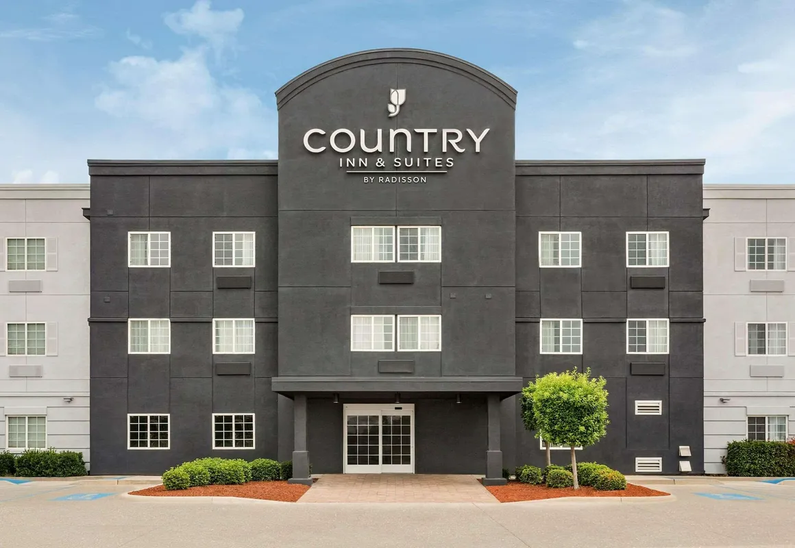Country Inn & Suites by Radisson, Shreveport-Airport, LA hotel hero