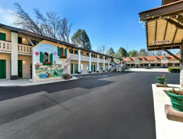 Quality Inn Downtown Helen hotel detail image 1