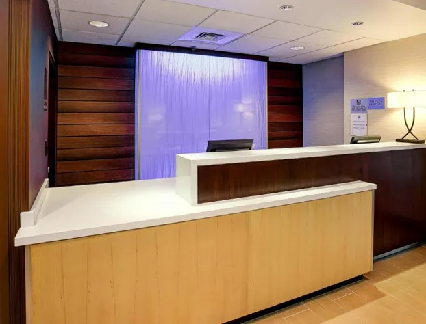 Fairfield Inn and Suites by Marriott Tampa Brandon hotel detail image 1