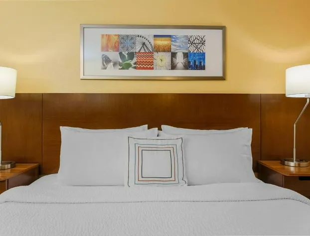 Fairfield Inn and Suites by Marriott Tampa Brandon hotel detail image 3