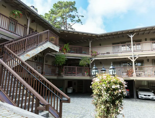 Coachman's Inn, A Four Sisters Inn hotel detail image 1