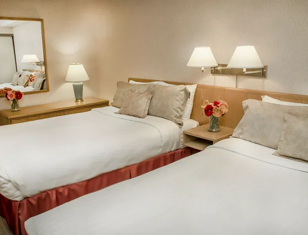 Cartier Place Suite Hotel hotel detail image 4