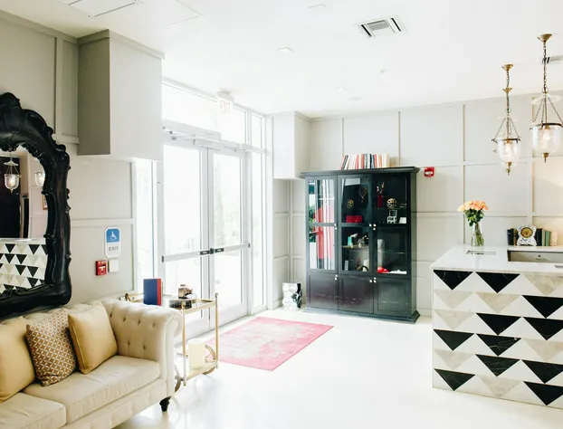 UMA House by Yurbban South Beach hotel detail image 4