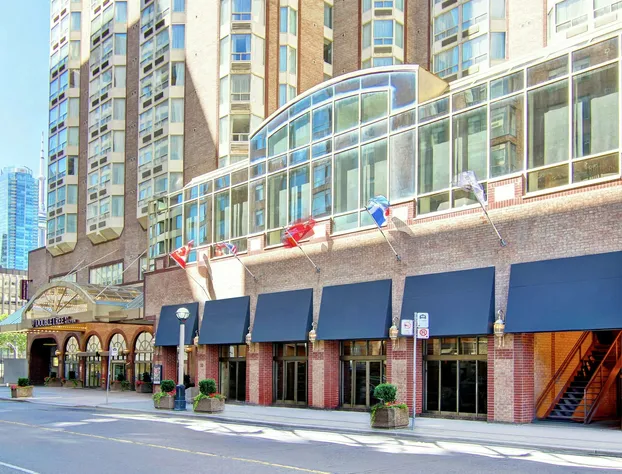 DoubleTree by Hilton Hotel Toronto Downtown hotel detail image 1