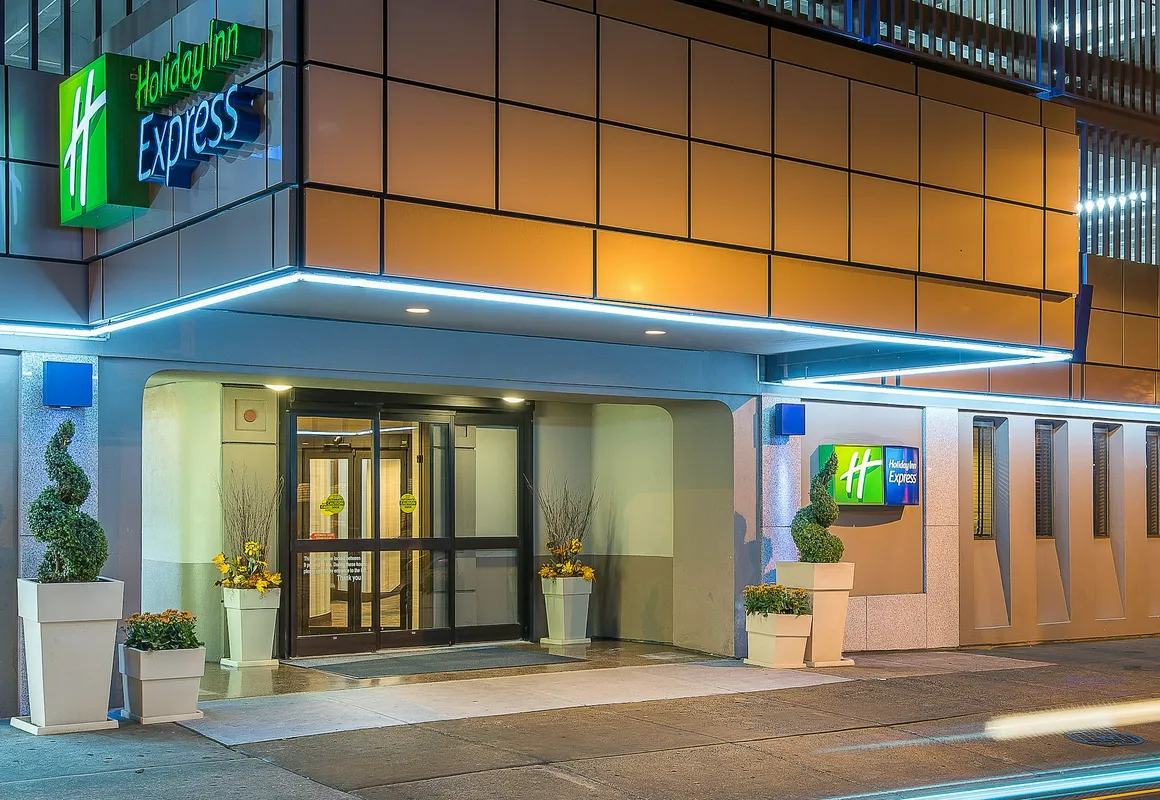 Holiday Inn Express Philadelphia-Midtown by IHG hotel hero