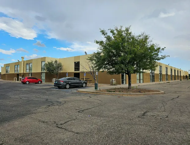 Clarion Inn & Suites Roswell hotel detail image 1