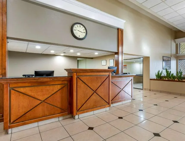 Clarion Inn & Suites Roswell hotel detail image 2