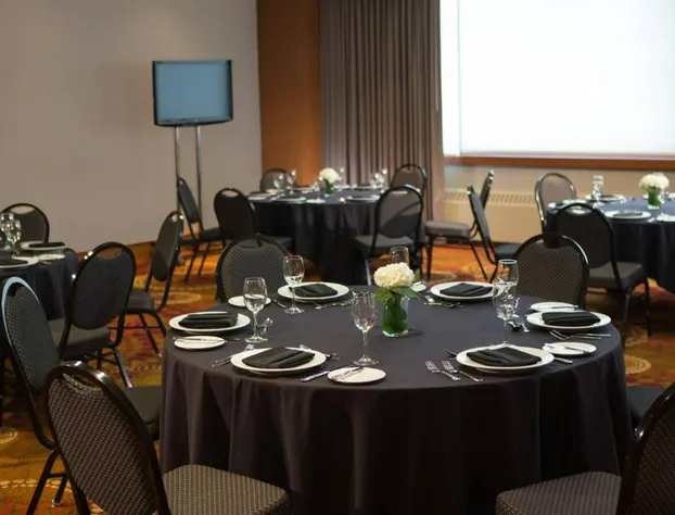 Calgary Marriott Downtown Hotel hotel detail image 4