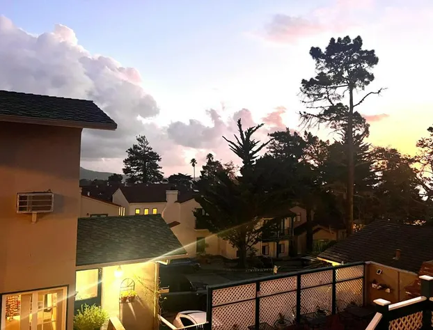 Carmel Wayfarer Inn hotel detail image 3