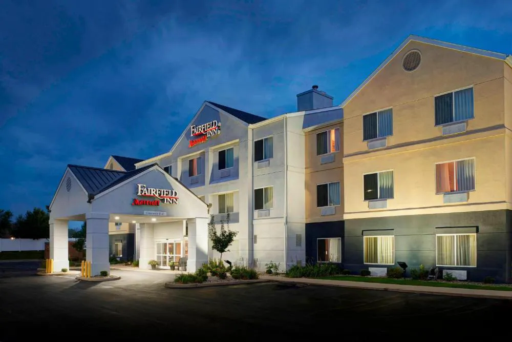 Fairfield Inn by Marriott Richmond hotel hero