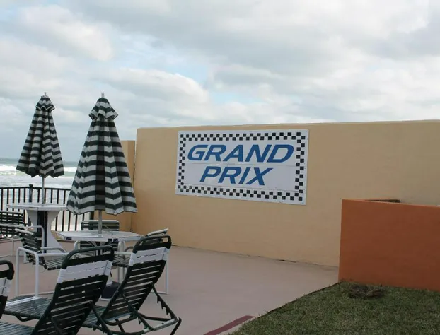 Grand Prix Motel on the Beach hotel detail image 4