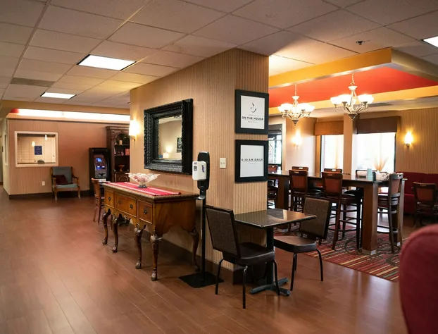 Hampton Inn Oklahoma City-Northwest hotel detail image 4