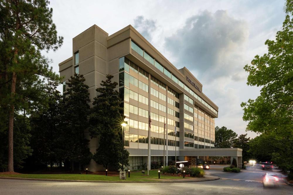 DoubleTree by Hilton Birmingham Perimeter Park hotel hero