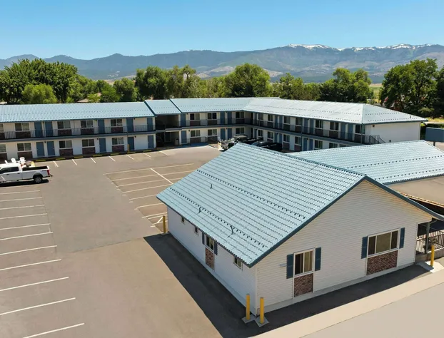 Super 8 by Wyndham Susanville hotel detail image 3