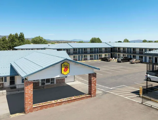 Super 8 by Wyndham Susanville hotel detail image 4