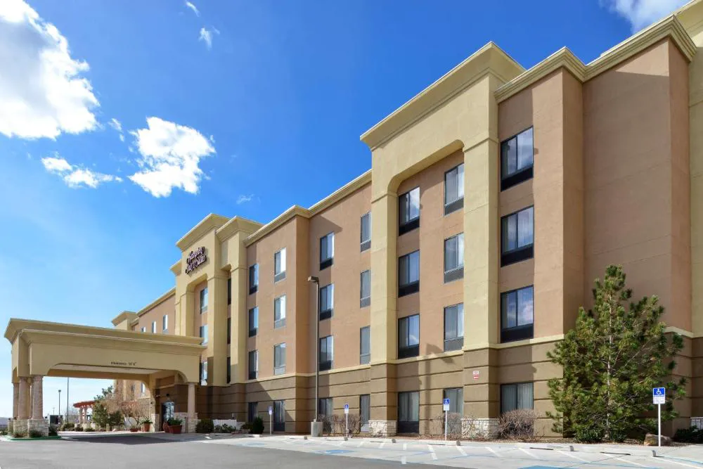 Hampton Inn & Suites Albuquerque-Coors Road hotel hero