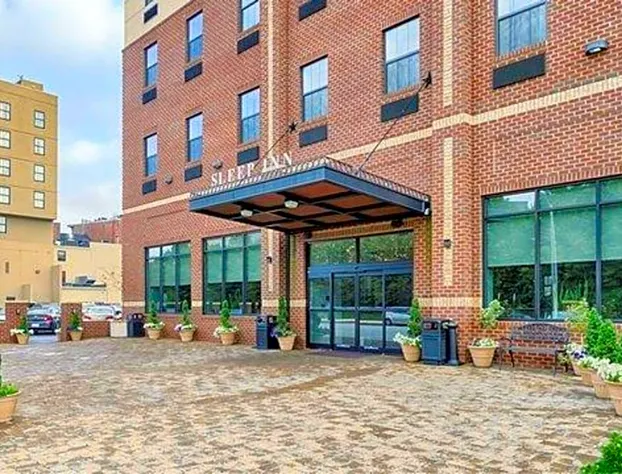 Sleep Inn & Suites Downtown Inner Harbor hotel detail image 1