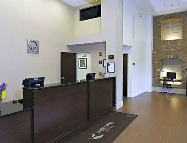 Sleep Inn & Suites Downtown Inner Harbor hotel detail image 3