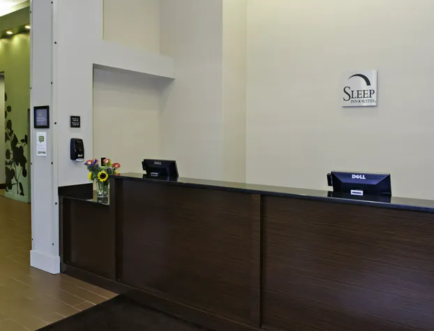 Sleep Inn & Suites Downtown Inner Harbor hotel detail image 1