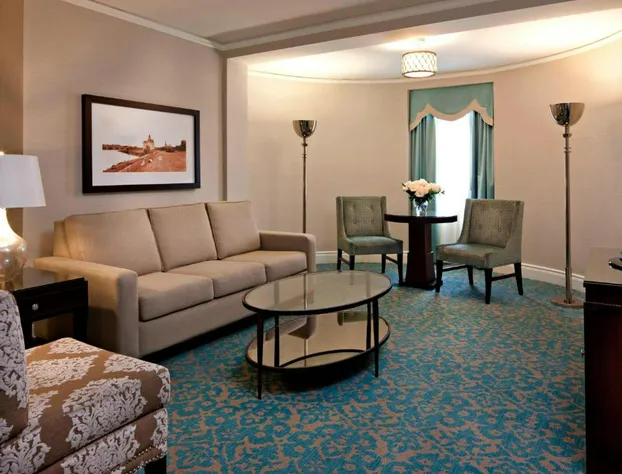 Delta Hotels by Marriott Bessborough hotel detail image 2