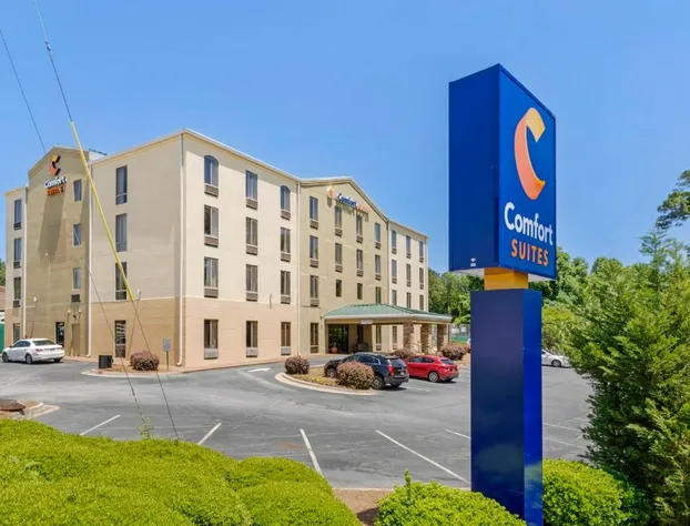 Comfort Suites Columbus State University Area hotel detail image 2