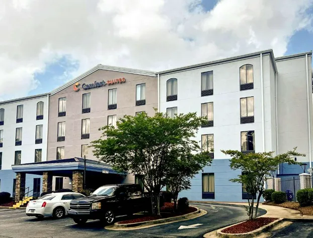Comfort Suites Columbus State University Area hotel detail image 1