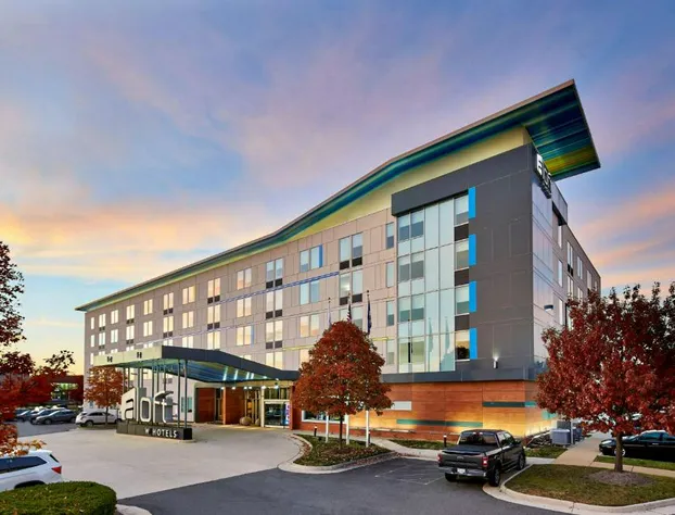 Aloft Dulles Airport North hotel detail image 2
