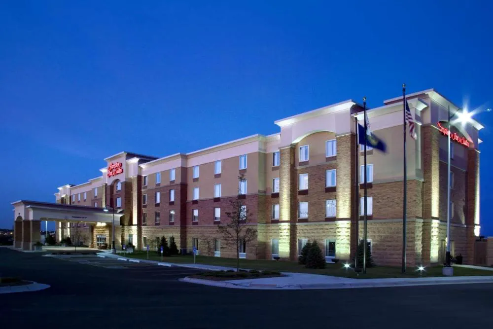 Hampton Inn & Suites Omaha Southwest-La Vista hotel hero