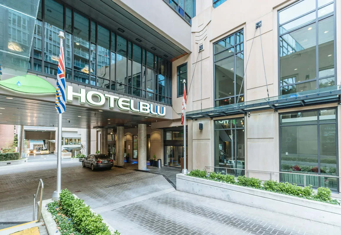 Hotel Blu Vancouver hotel hero