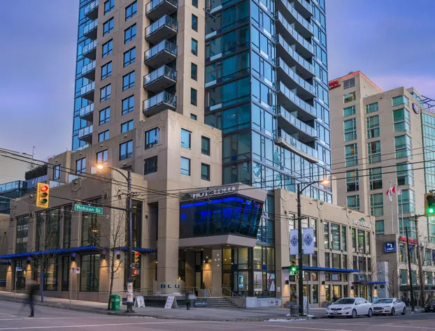 Hotel Blu Vancouver hotel detail image 1