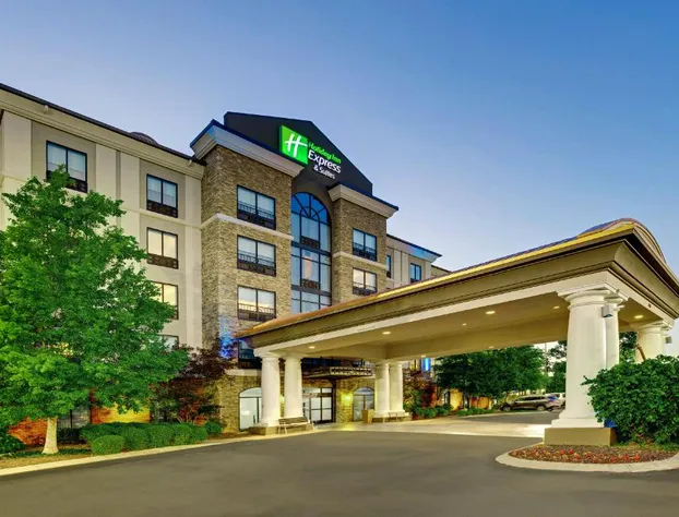 Holiday Inn Express Hotel and Suites Nashville-Opryland by IHG hotel detail image 1