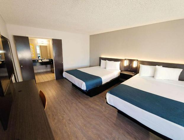 Motel 6 Anaheim Maingate hotel detail image 4