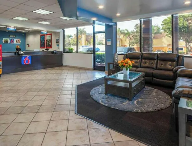 Motel 6 Anaheim Maingate hotel detail image 3