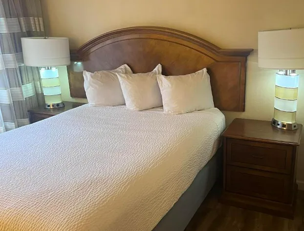 Ramada by Wyndham Anchorage hotel detail image 4