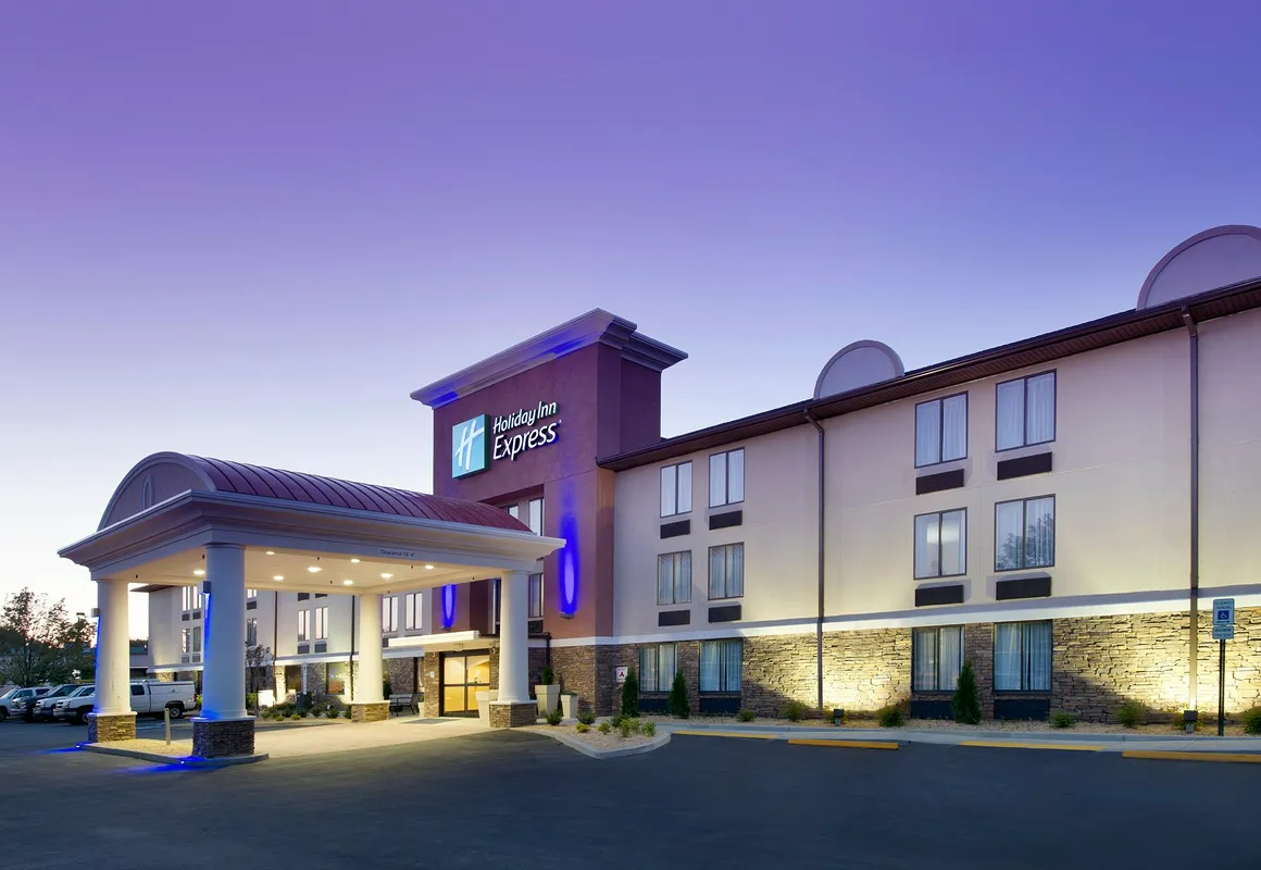 Holiday Inn Express Waldorf by IHG hotel hero