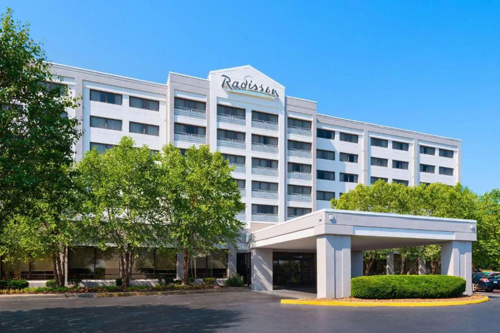 Radisson Hotel Nashville Airport hotel hero