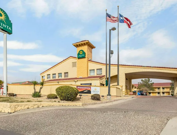 La Quinta Inn by Wyndham El Paso Cielo Vista hotel detail image 2