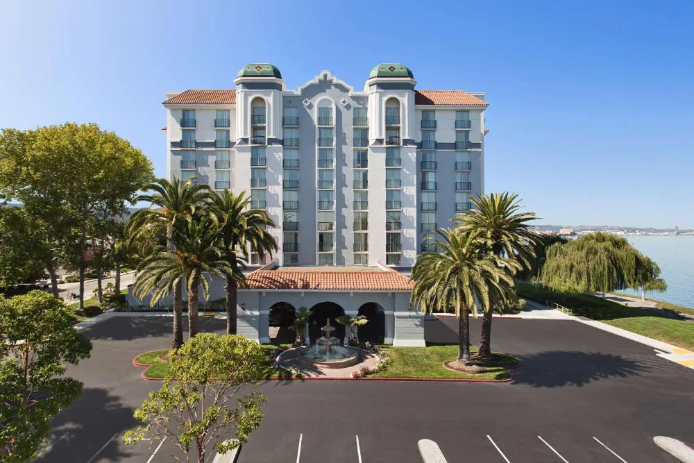 Embassy Suites by Hilton San Francisco Airport Waterfront hotel hero