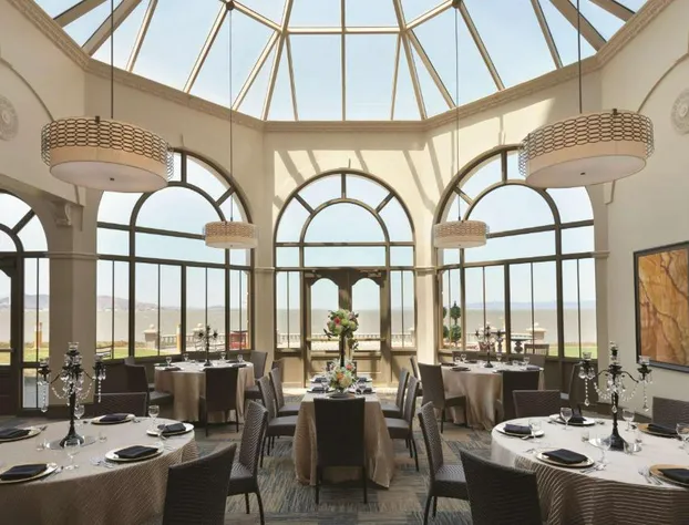 Embassy Suites by Hilton San Francisco Airport Waterfront hotel detail image 3