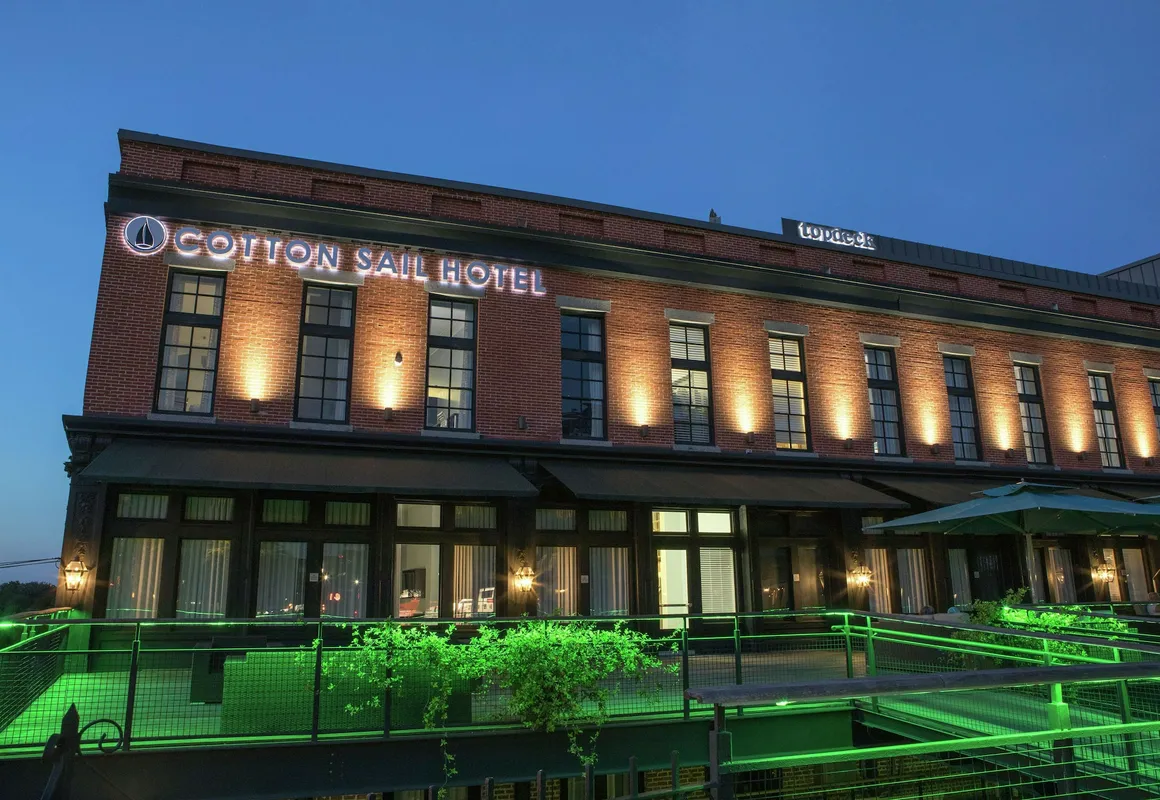 The Cotton Sail Hotel, Tapestry Collection By Hilton hotel hero