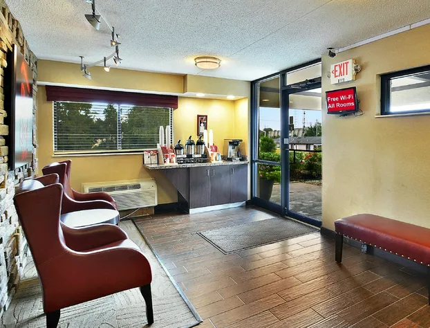 Red Roof Inn Louisville Fair and Expo hotel detail image 3