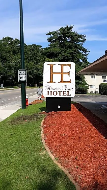 Baymont by Wyndham Williamsburg hotel hero